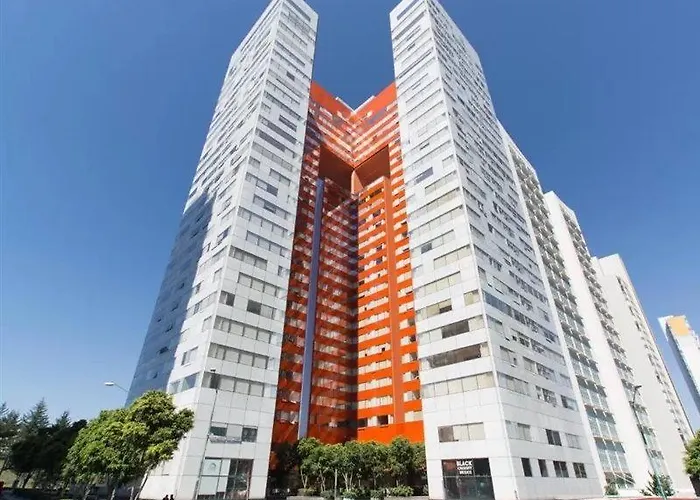 Apartahotel Hausuites 4*