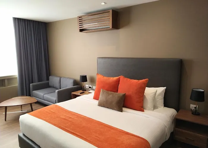 Apartahotel Hausuites 4*