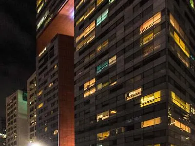 Hausuites Apartahotel